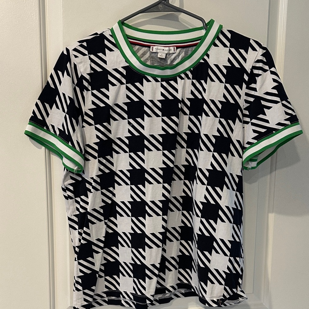 TOMMY HILFINGER Blue & White Houndstooth Tee with Green Trim
